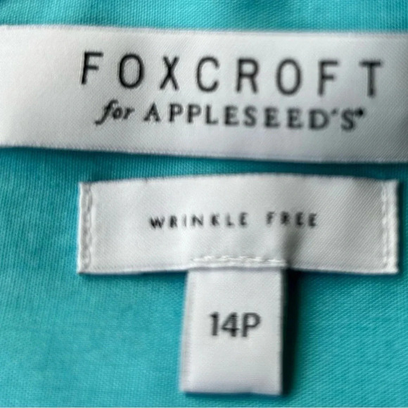 Foxcroft blue non iron side button tunic long sleeve Size 14P - Picture 5 of 7